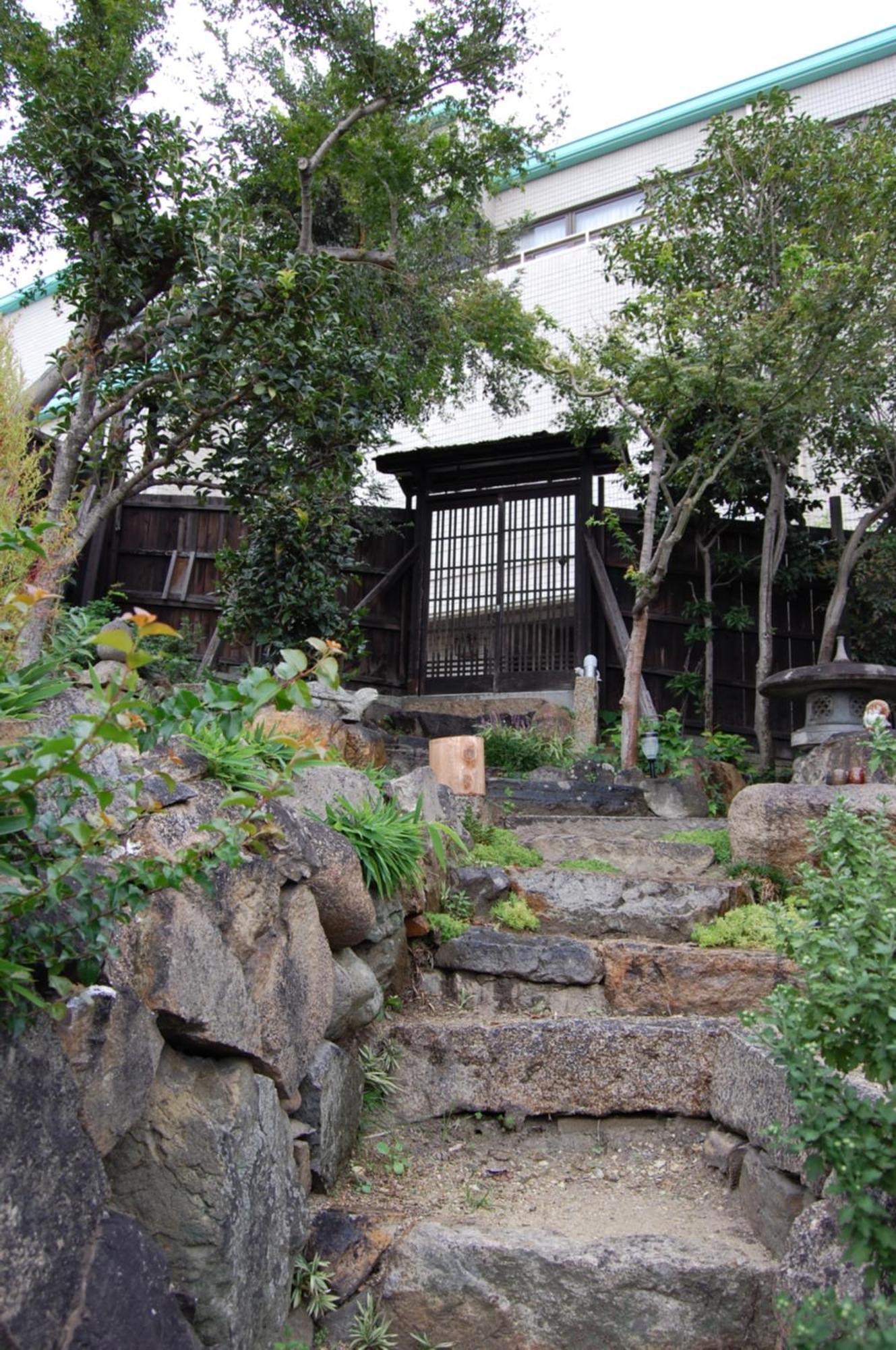城跡石垣上の絶景古民家宿 鞆城茶屋庵 Tomo Exterior photo
